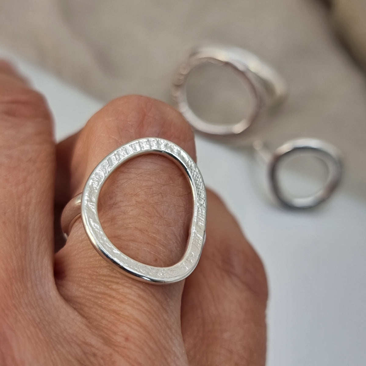 Lace circle ring