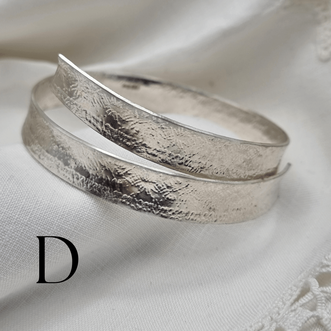 Heavy lace silver ribbon bangle - The Studio at Wirksworth