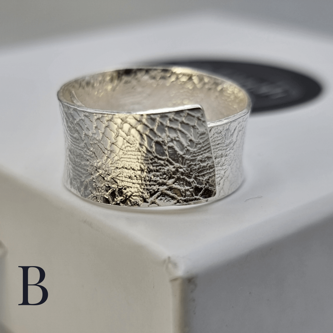 Lace wrap ring - The Studio at Wirksworth