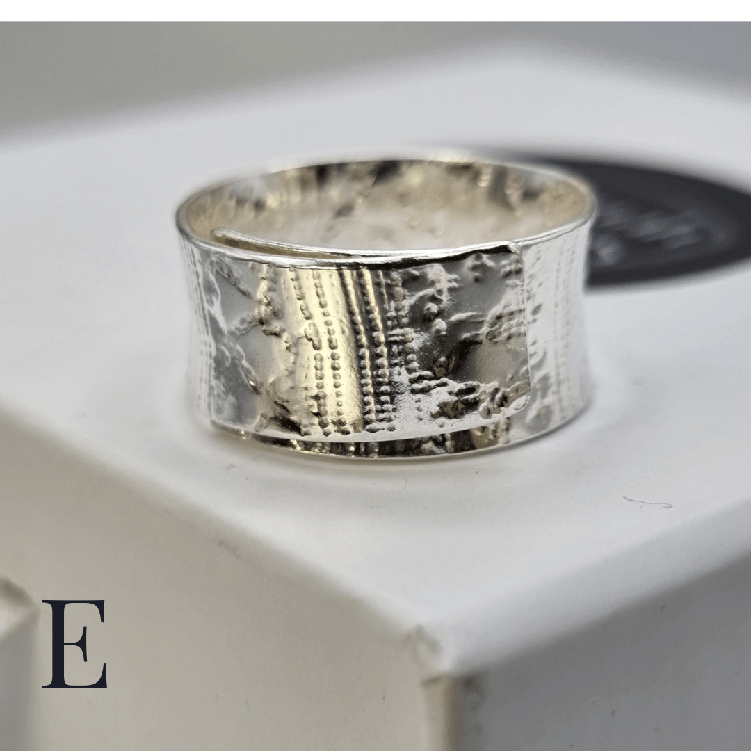 Lace wrap ring - The Studio at Wirksworth