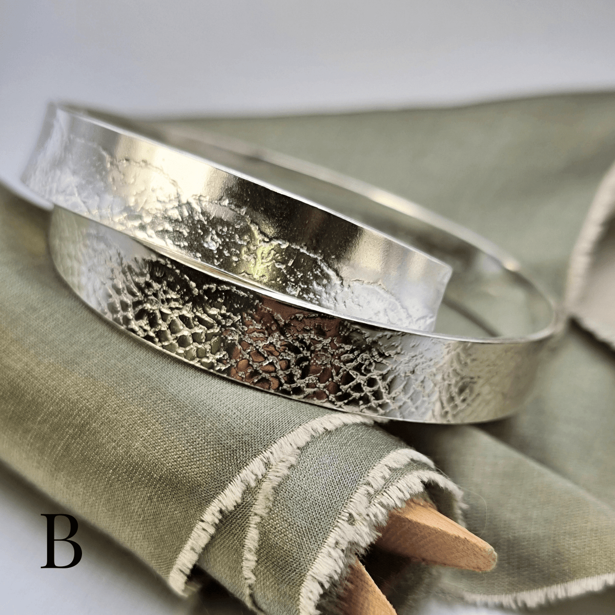 Heavy lace silver ribbon bangle - The Studio at Wirksworth