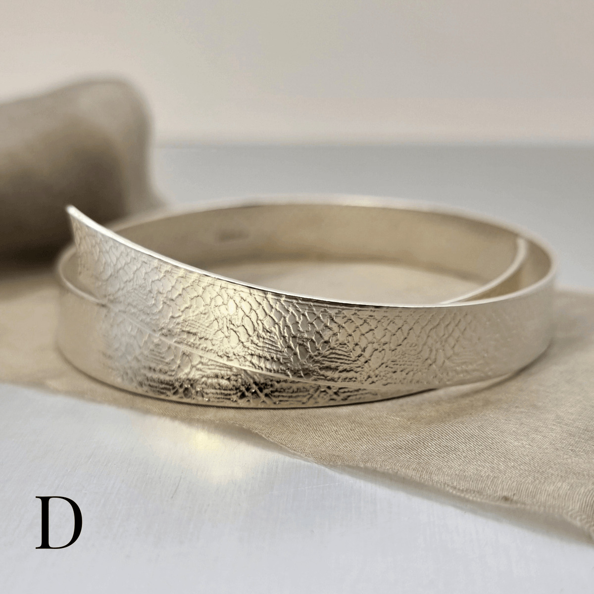 Heavy lace silver ribbon bangle - The Studio at Wirksworth