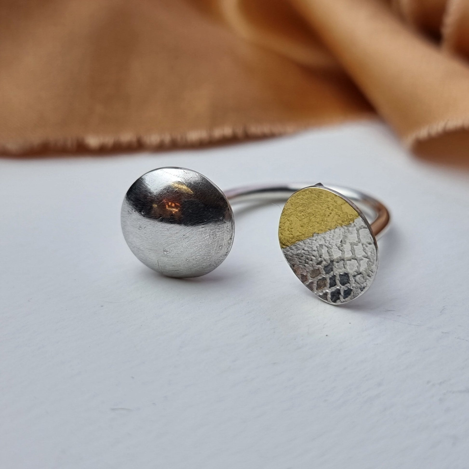 Lace 'double' ring - The Studio at Wirksworth